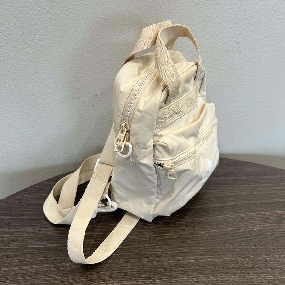 Adidas Originals Micro 2.0 Mini Bag Backpack Wonder White Cream Crossbody - Picture 4 of 10